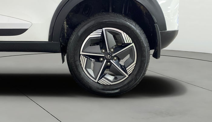 2023 Tata NEXON Creative Plus 1.2 Revotron 6AMT Dark Edition, Petrol, Manual, 34,726 km, Left Rear Wheel