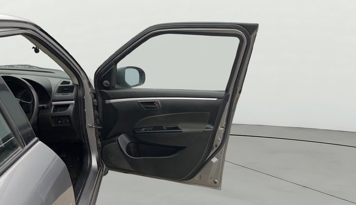 2015 Maruti Swift LXI (O), Petrol, Manual, 25,364 km, RHS Front Door