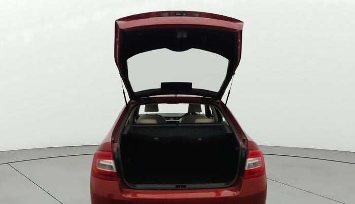 2017 Skoda Octavia STYLE PLUS AT 1.8 TSI, Petrol, Automatic, 1,00,780 km, Boot Door Open