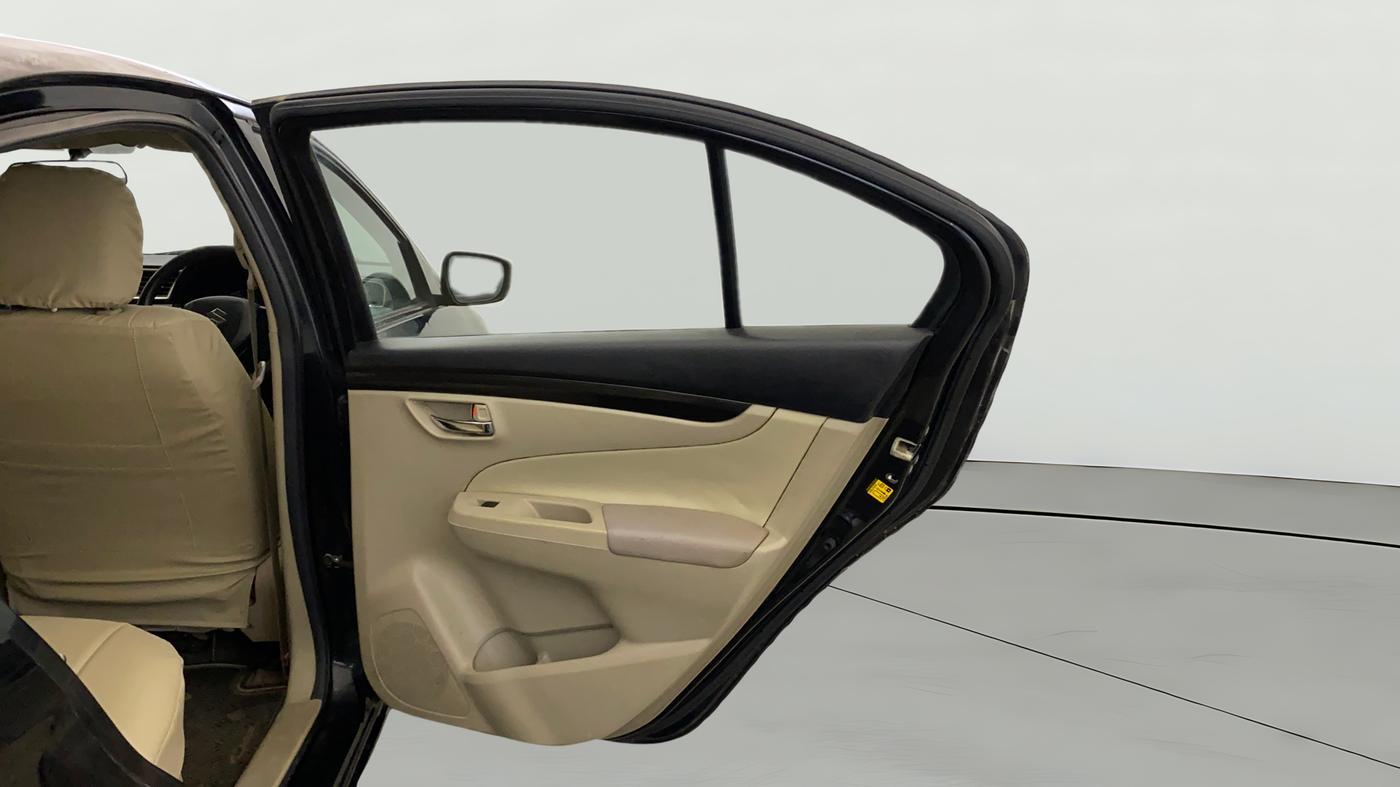 2014 Maruti Ciaz VXI+, Petrol, Manual, 91,723 km, RHS Rear Door