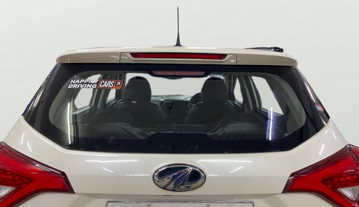 2022 Mahindra XUV300 W6 1.5 DIESEL AMT, Diesel, Automatic, 24,304 km, Rear Windshield