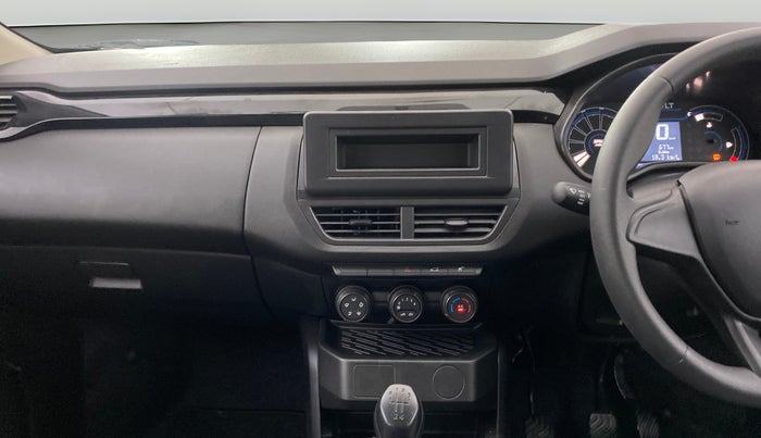 2024 Renault Kiger RXE MT, Petrol, Manual, 677 km, Air Conditioner