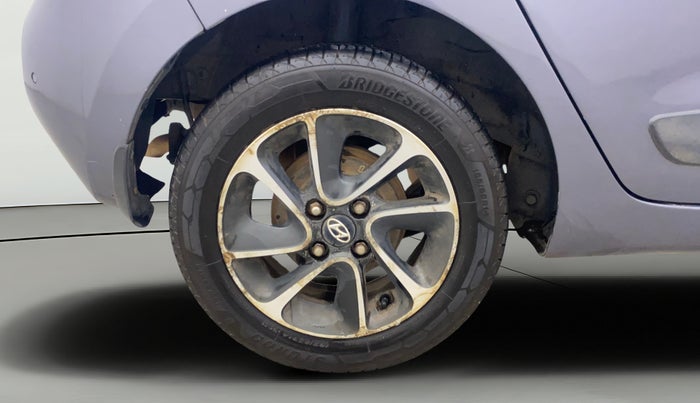 2017 Hyundai Grand i10 SPORTZ (O) AT 1.2 KAPPA VTVT, Petrol, Automatic, 77,325 km, Right Rear Wheel