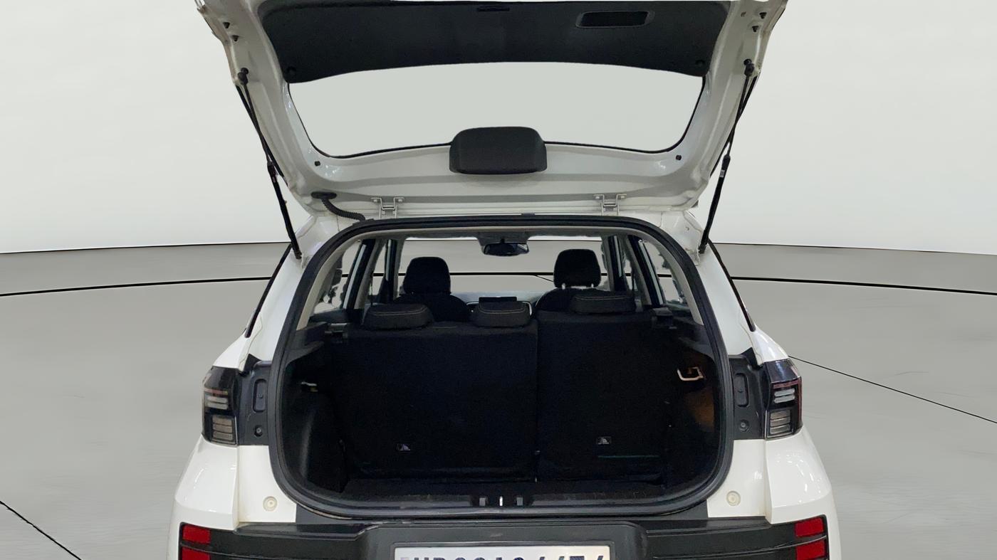 2023 Hyundai VENUE SX 1.2 PETROL, Petrol, Manual, 19,848 km, Boot Open Zoomed View