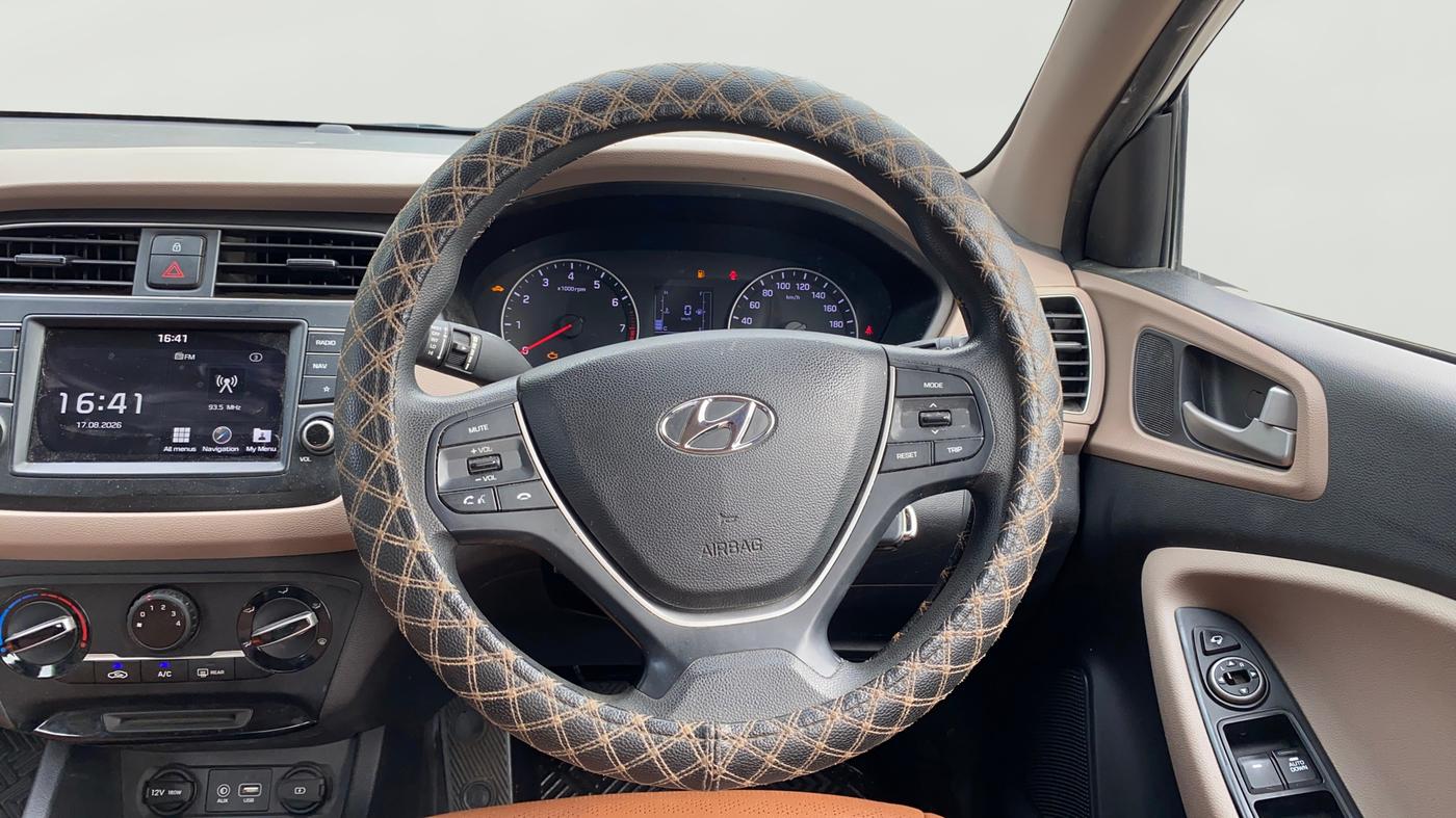 2020 Hyundai Elite i20 SPORTZ PLUS 1.2, Petrol, Manual, 59,058 km, Steering Wheel Close Up