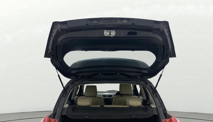 2013 Maruti Swift ZXI, Petrol, Manual, 1,49,909 km, Boot Door Open