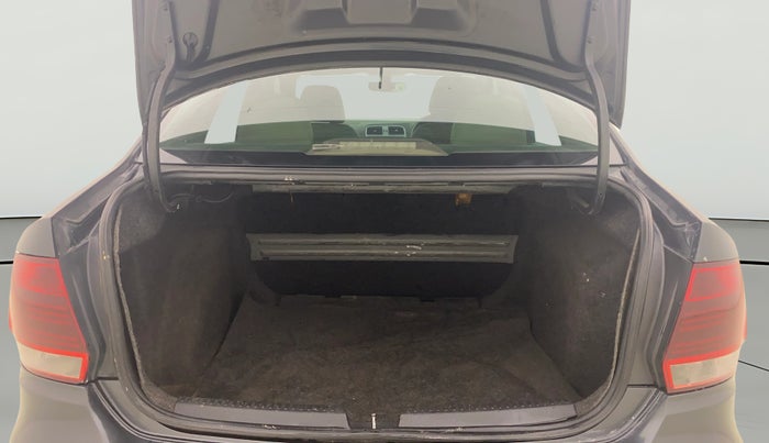 2017 Volkswagen Vento HIGHLINE 1.5 AT, Diesel, Automatic, 72,005 km, Boot Open Zoomed View