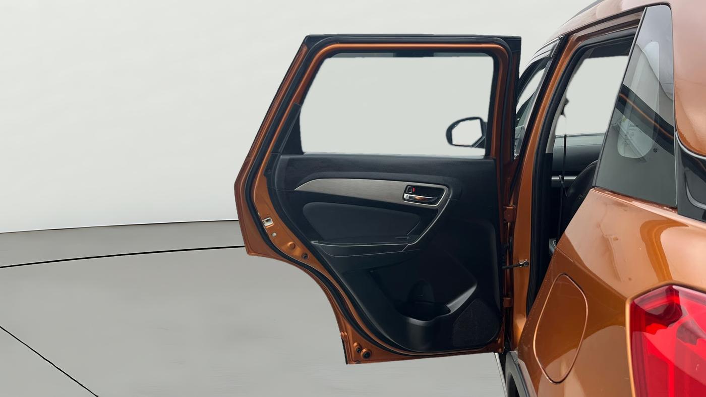 2019 Maruti Vitara Brezza ZDI AMT, Diesel, Automatic, 66,850 km, LHS Rear Door