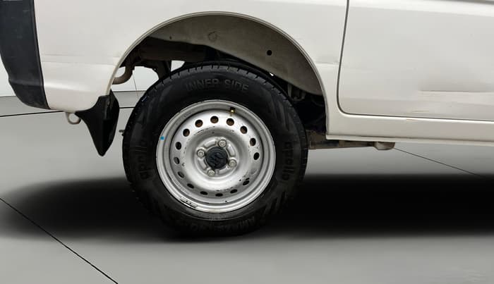 2023 Maruti Eeco 5 STR AC CNG, CNG, Manual, 67,042 km, Right Rear Wheel