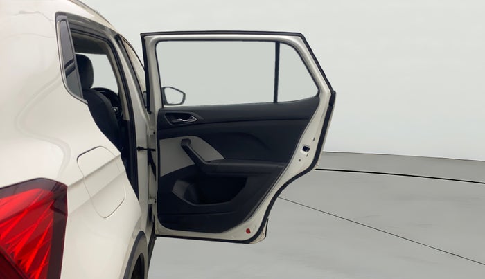 2022 Skoda KUSHAQ STYLE 1.0L TSI MT, Petrol, Manual, 33,412 km, RHS Rear Door