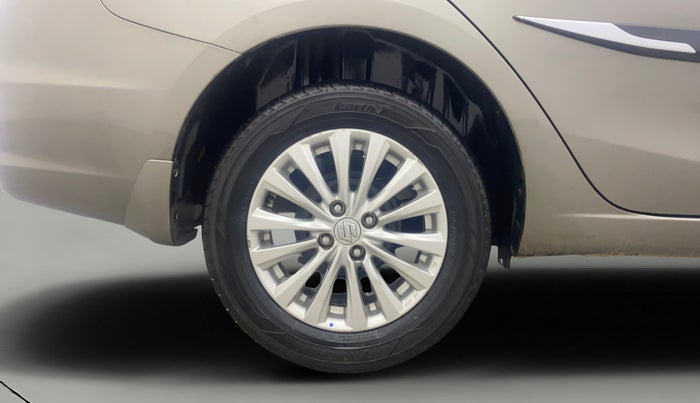 2021 Maruti Ciaz ZETA AT 1.5  SHVS PETROL, Petrol, Automatic, 55,847 km, Right Rear Wheel