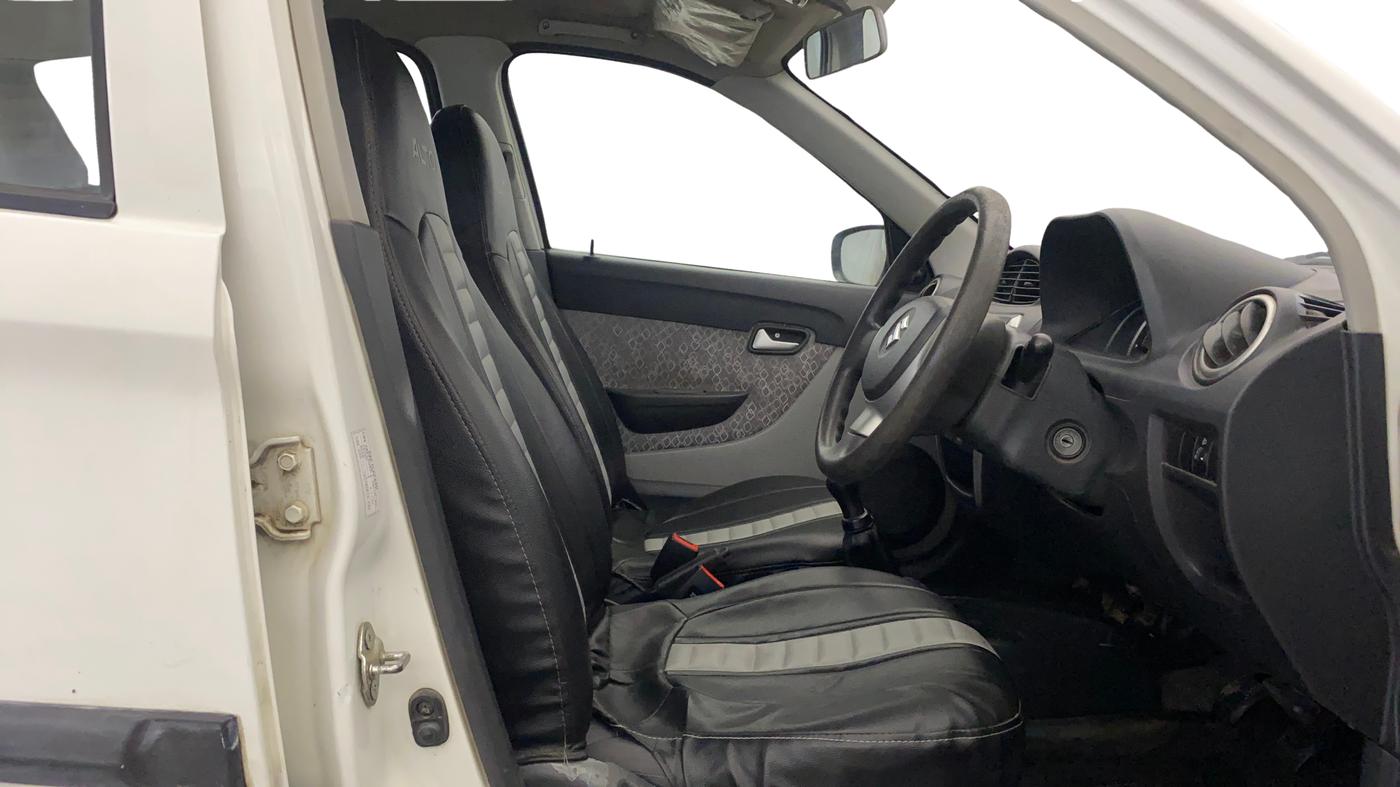 2019 Maruti Alto 800 VXI, Petrol, Manual, 64,194 km, Right Side Front Door Cabin