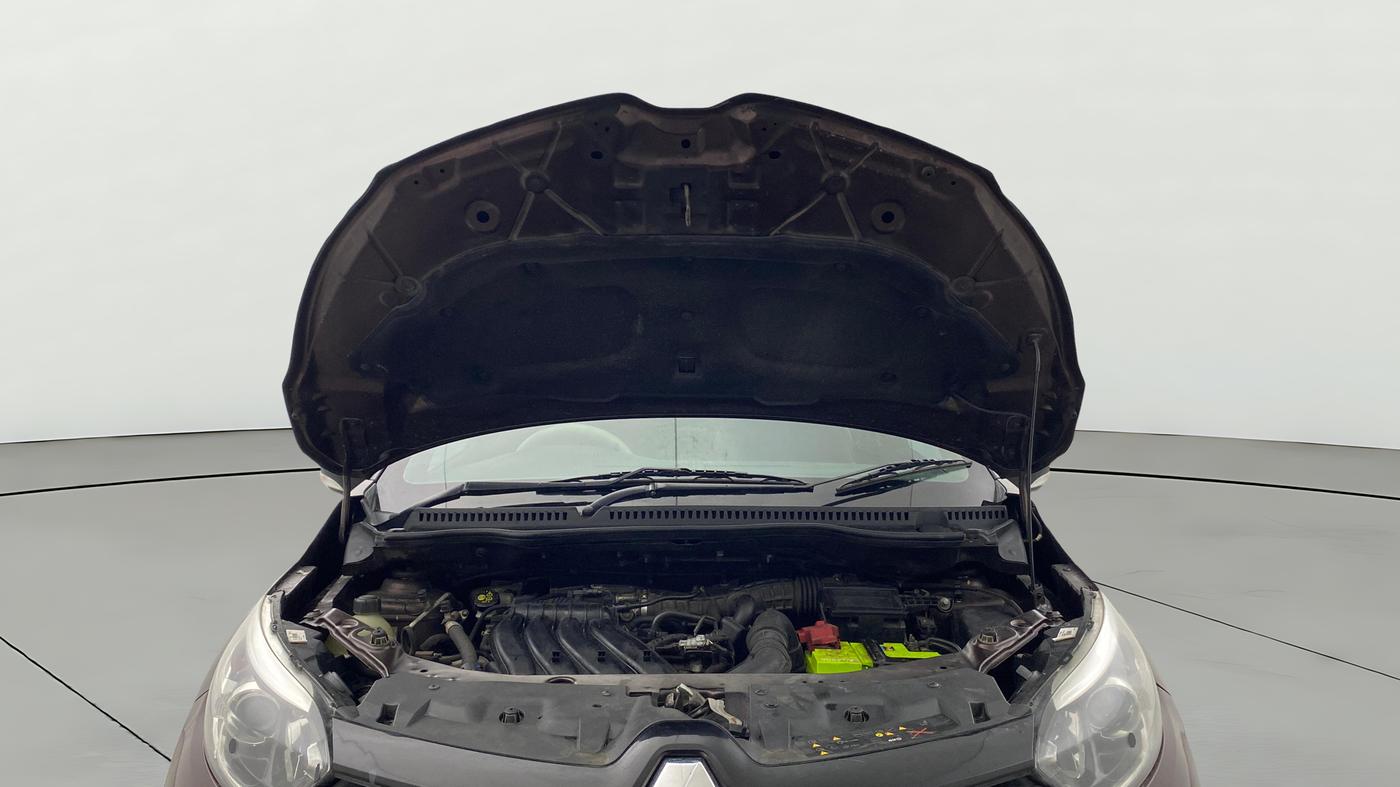 2018 Renault Captur RXT PETROL, Petrol, Manual, 1,46,833 km, Open Bonet