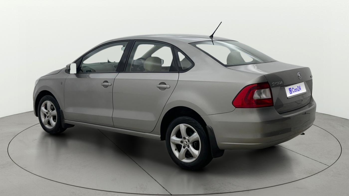 2013 Skoda Rapid ELEGANCE 1.6 MPI MT, Petrol, Manual, 69,053 km, Left Back Diagonal