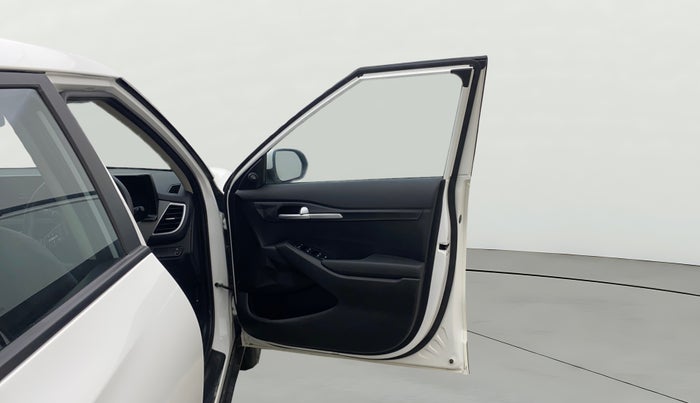 2021 KIA SELTOS HTE 1.5 PETROL, Petrol, Manual, 18,172 km, RHS Front Door