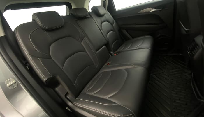 2019 MG HECTOR SHARP 2.0 DIESEL, Diesel, Manual, 72,135 km, Right Side Rear Door Cabin
