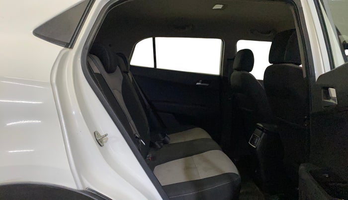 2019 Hyundai Creta SX 1.6 PETROL, Petrol, Manual, 38,481 km, Right Side Rear Door Cabin