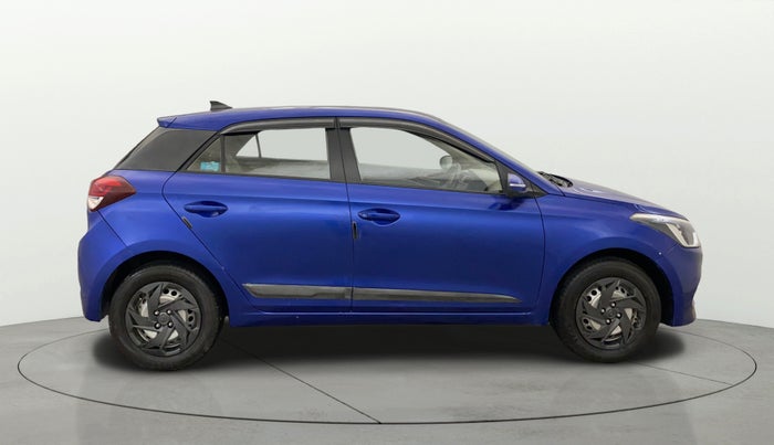 2015 Hyundai Elite i20 SPORTZ 1.2, Petrol, Manual, 51,700 km, Right Side View