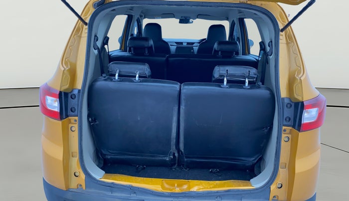 2019 Renault TRIBER RXT, Petrol, Manual, 84,291 km, Boot Open Zoomed View