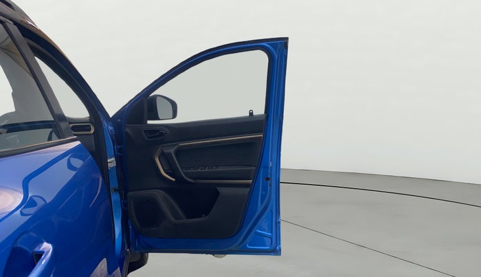 2021 Renault Kiger RXT TURBO CVT DUAL TONE, Petrol, Automatic, 38,006 km, RHS Front Door