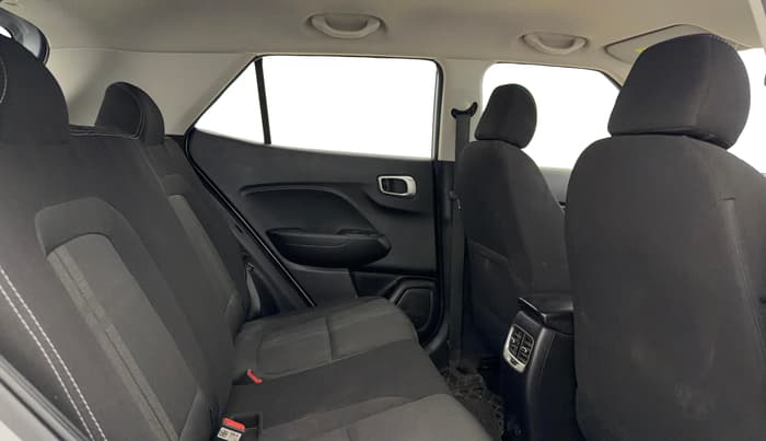 2021 Hyundai VENUE S 1.2, Petrol, Manual, 29,326 km, Right Side Rear Door Cabin