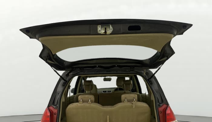 2015 Maruti Ertiga VXI, Petrol, Manual, 70,164 km, Boot Door Open