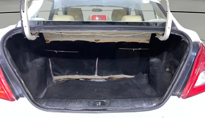 2016 Maruti Swift Dzire VXI, Petrol, Manual, 72,132 km, Boot Open Zoomed View