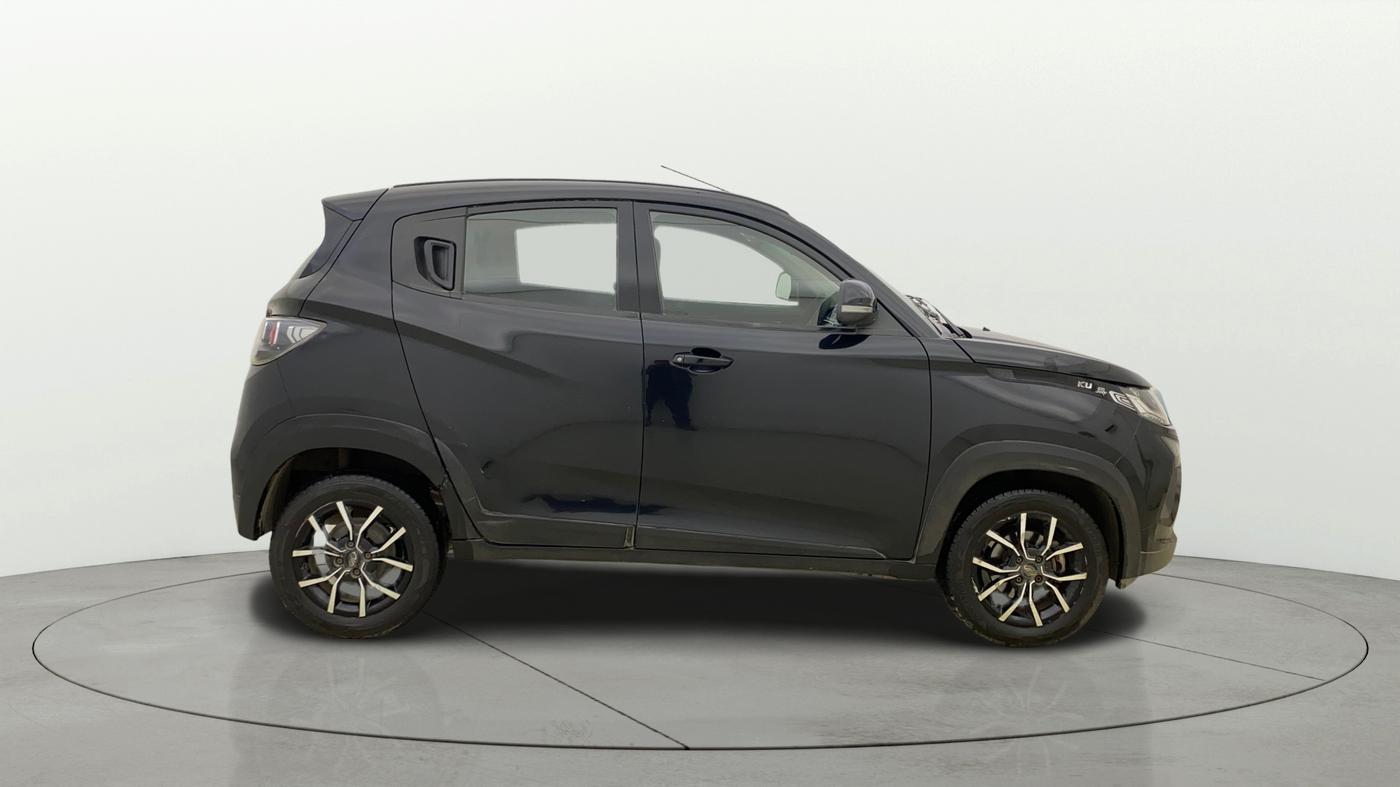 2018 Mahindra KUV 100 NXT K8 P 6 STR, Petrol, Manual, 34,541 km, Right Side View