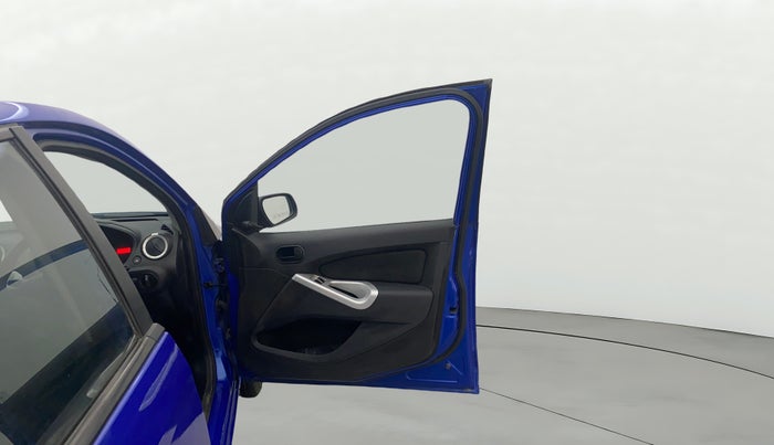 2013 Ford Figo ZXI 1.2 PETROL, Petrol, Manual, 96,606 km, RHS Front Door