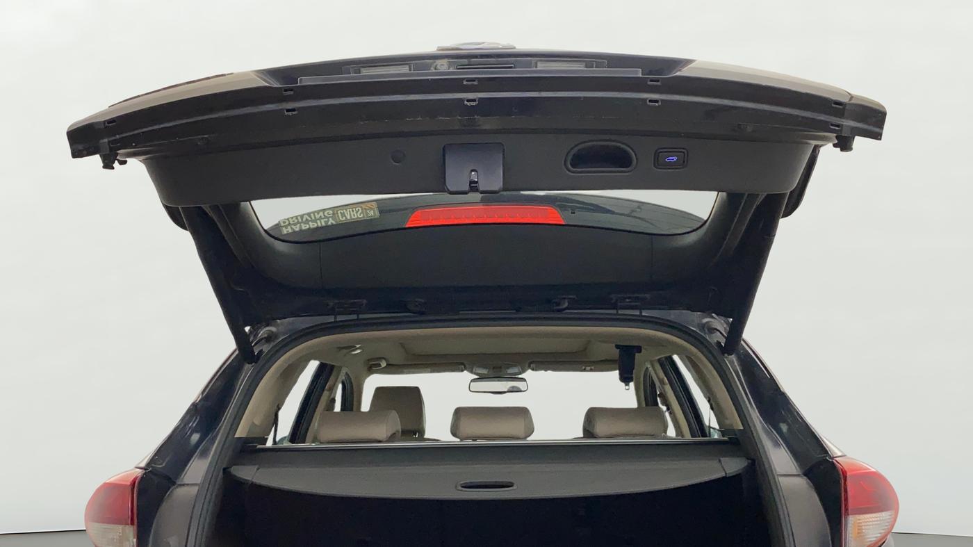 2019 Hyundai Tucson GLS 2WD AT PETROL, Petrol, Automatic, 94,340 km, Boot Door Open