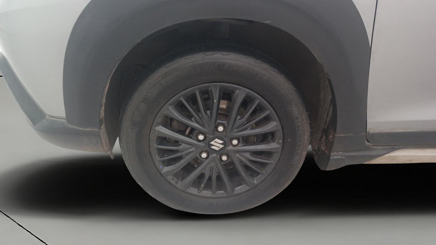 2020 Maruti XL6 ZETA MT, Petrol, Manual, 54,948 km, Left Front Wheel