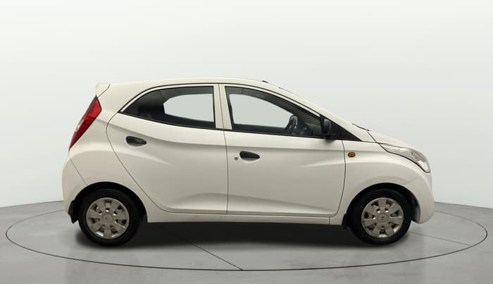 2018 Hyundai Eon ERA +, Petrol, Manual, 73,711 km, Right Side View
