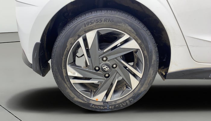 2021 Hyundai NEW I20 ASTA (O) 1.2 MT, Petrol, Manual, 26,302 km, Right Rear Wheel