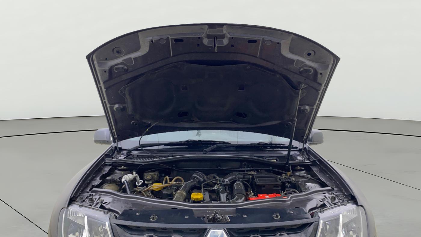 2018 Renault Duster 85 PS RXS MT DIESEL, Diesel, Manual, 1,00,027 km, Open Bonet