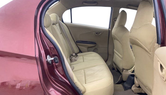 2013 Honda Amaze 1.5L I-DTEC S, Diesel, Manual, 71,419 km, Right Side Rear Door Cabin