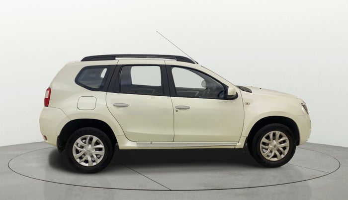 2015 Nissan Terrano XL (P), Petrol, Manual, 30,851 km, Right Side View