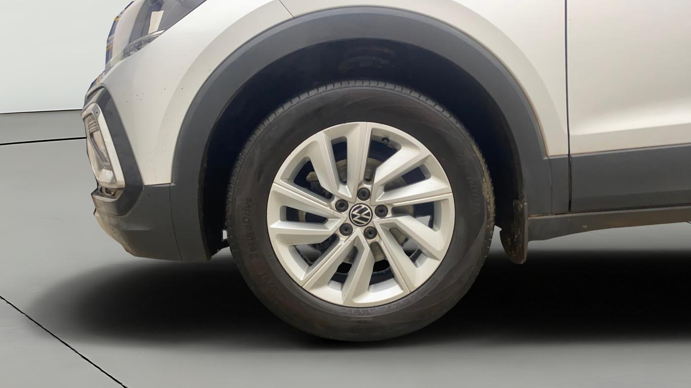 2023 Volkswagen TAIGUN HIGHLINE 1.0 TSI MT, Petrol, Manual, 48,669 km, Left Front Wheel