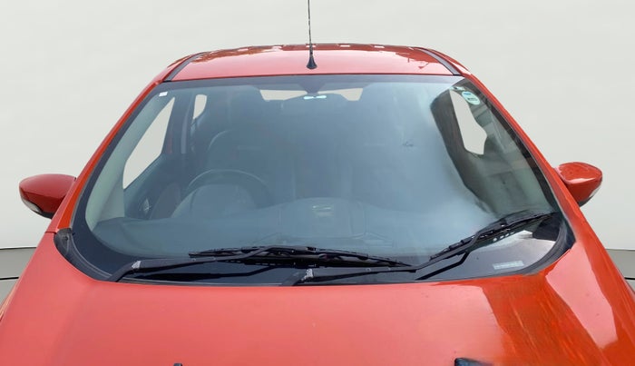 2014 Ford Ecosport TREND 1.5L DIESEL, Diesel, Manual, 1,37,042 km, Front Windshield