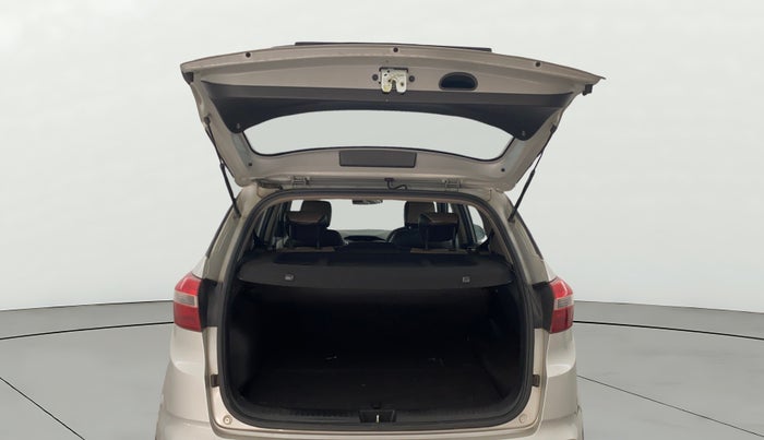 2017 Hyundai Creta SX PLUS 1.6 PETROL, Petrol, Manual, 70,971 km, Boot Door Open