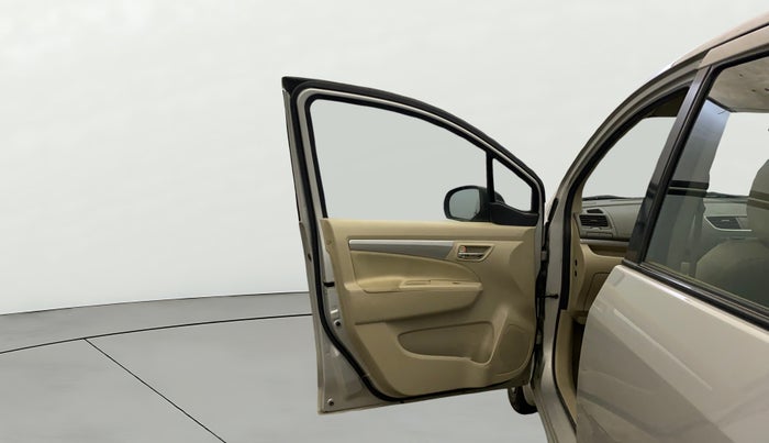 2016 Maruti Ertiga VXI, Petrol, Manual, 25,159 km, LHS Front Door