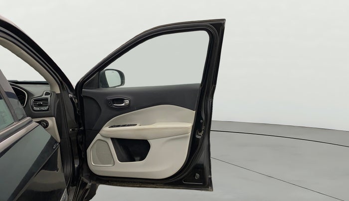 2019 Jeep Compass LIMITED PLUS PETROL AT, Petrol, Automatic, 55,056 km, RHS Front Door