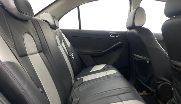 2016 Tata Zest XT 90PS DIESEL, Diesel, Manual, 52,419 km, Right Side Rear Door Cabin