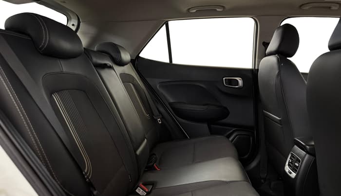2021 Hyundai VENUE SX 1.0 (O) TURBO IMT, Petrol, Manual, 80,546 km, Right Side Rear Door Cabin