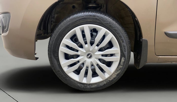 2016 Maruti Wagon R 1.0 VXI, Petrol, Manual, 94,996 km, Left Front Wheel