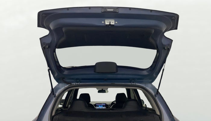 2021 Hyundai VENUE S 1.2, Petrol, Manual, 52,272 km, Boot Door Open