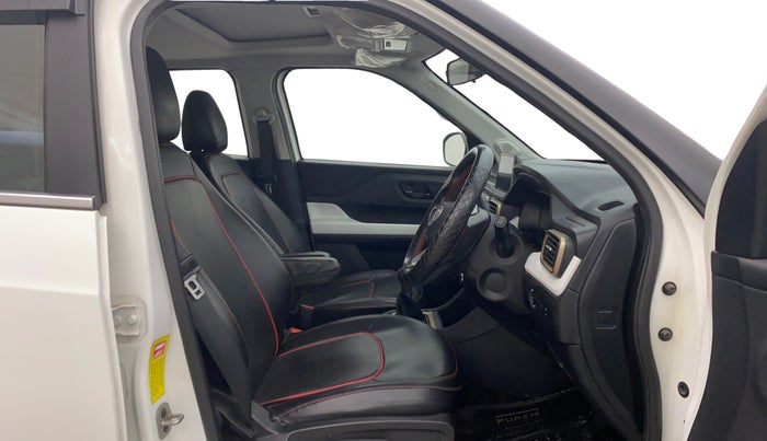 2023 Tata PUNCH ACCOMPLISHED DAZZLE SUNROOF CNG MT, CNG, Manual, 32,902 km, Right Side Front Door Cabin