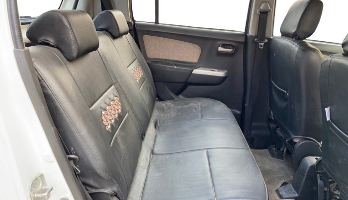 2014 Maruti Wagon R 1.0 VXI, Petrol, Manual, 38,105 km, Right Side Rear Door Cabin