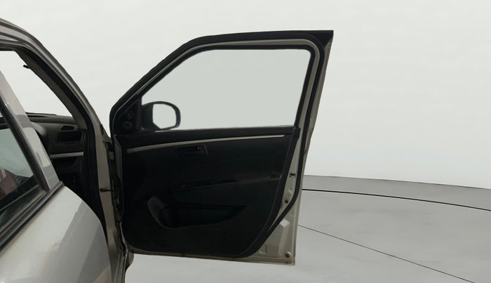 2017 Maruti Swift LXI (O), Petrol, Manual, 29,602 km, RHS Front Door