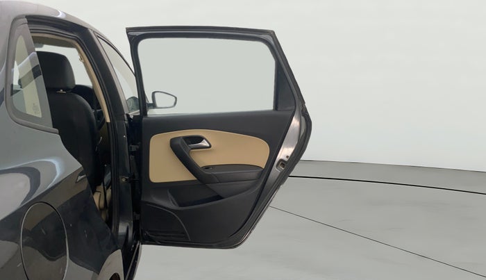 2017 Volkswagen Ameo HIGHLINE PLUS 1.5L AT 16 ALLOY, Diesel, Automatic, 84,772 km, RHS Rear Door