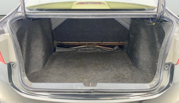 2015 Honda City 1.5L I-VTEC V MT, Petrol, Manual, 68,996 km, Boot Open Zoomed View